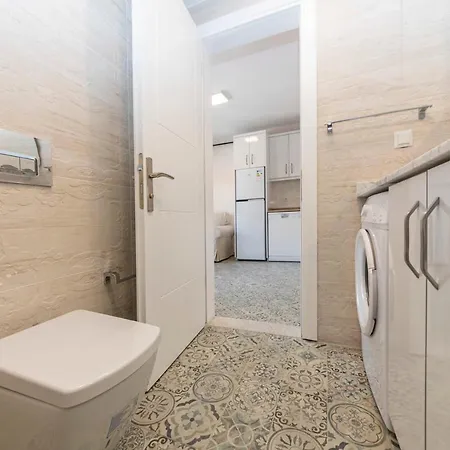 Comfortable With Central Location In Daire *